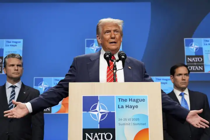 NATO Zirvesi'nde konuşan Trump: Çatışma yeniden başlayabilir