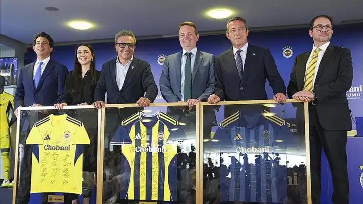 Fenerbahçe, stat ismi ve forma sponsoru olarak Chobani ile anlaştı