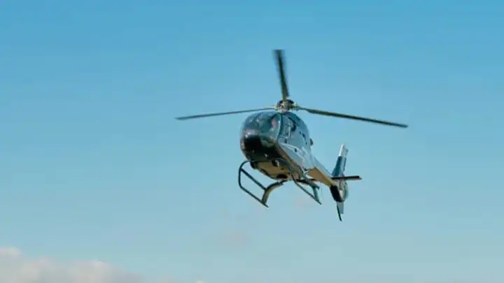 ABD&#039;de helikopter kazası: Helikopter bir anda insanların üzerine düştü