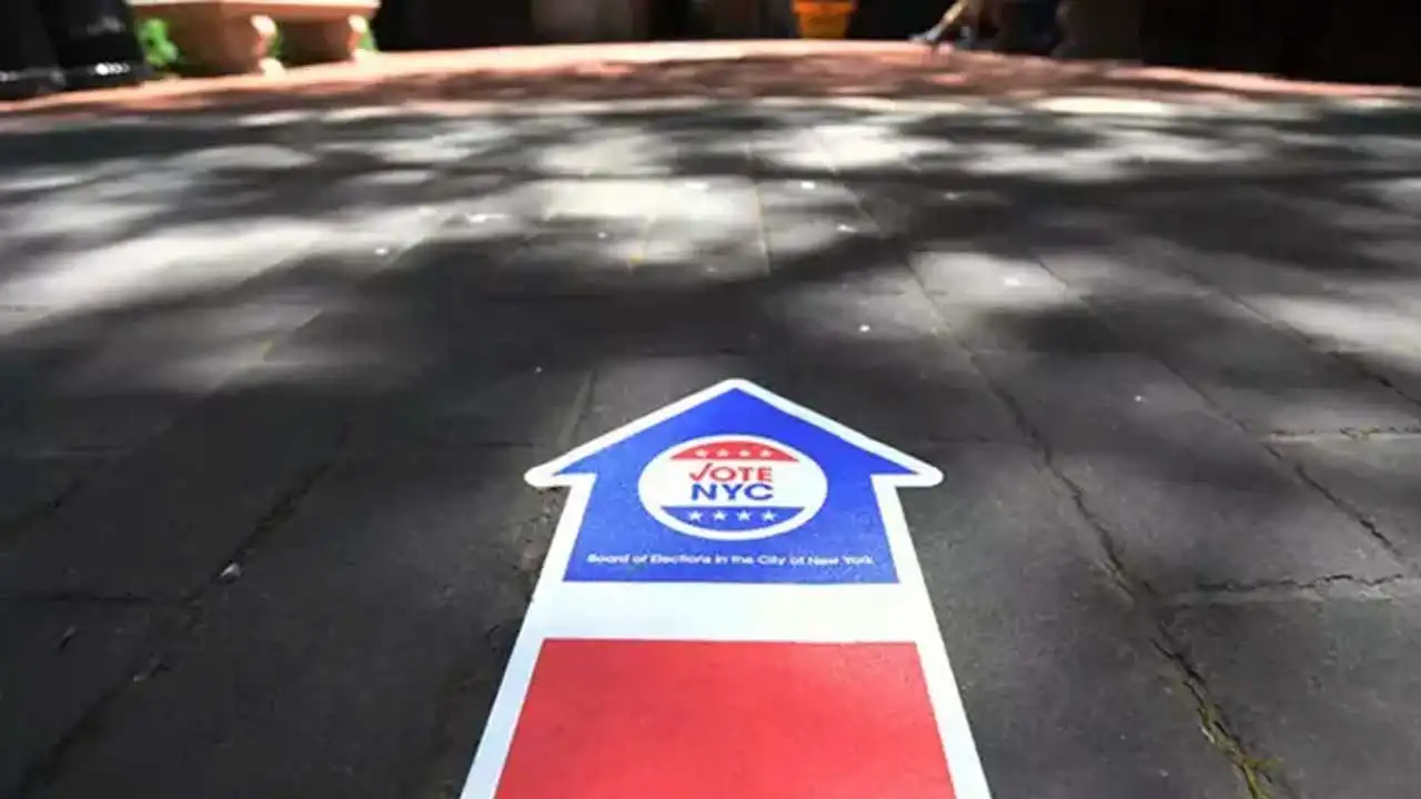 New York’ta seçmenler yeni belediye başkanını belirlemek için sandık başına gidiyor