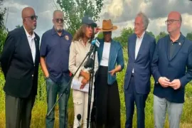 ABD’li senatör Rümeysa Öztürk’ü ziyaret etti