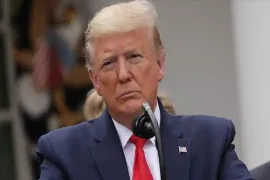 Trump’tan 12 ülkeye seyahat yasağı