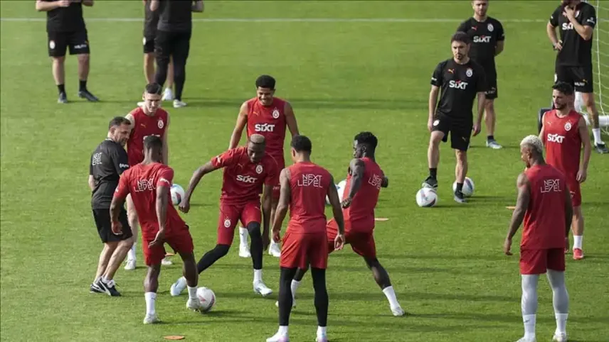 Galatasaray'da Şampiyonlar Ligi için "güçlü kadro" çalışmaları haberinin görseli