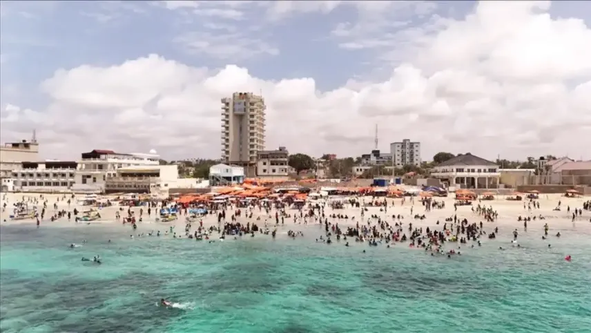 Bir zamanlar savaşla anılıyordu, şimdi yatırımcıların gözdesi: Somali haberinin görseli